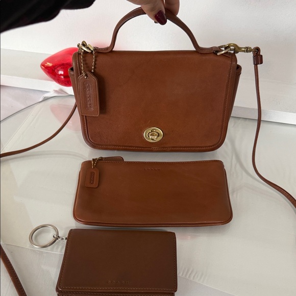 Coach Handbags - Coach Vintage Casino 9924 ‘ Cosmetic and Wallet